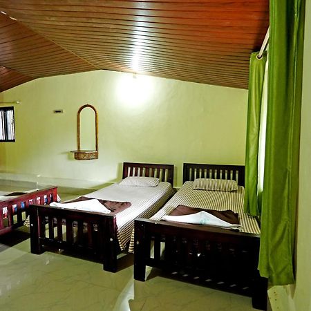 Leisure Homestay - Pool, Boating, Zipline, Home Food, Estate Chikmagalur Luaran gambar